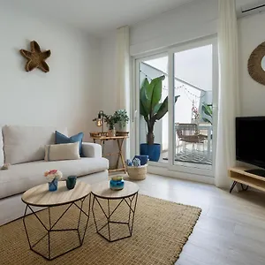 https://the-travellers-house-del-mar.hotelsincadiz.net